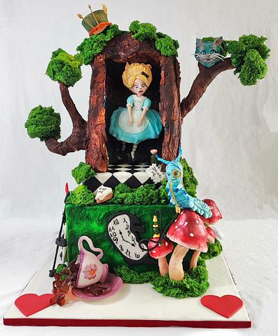 Alice in wonderland  - Cake by L’art de Vivì