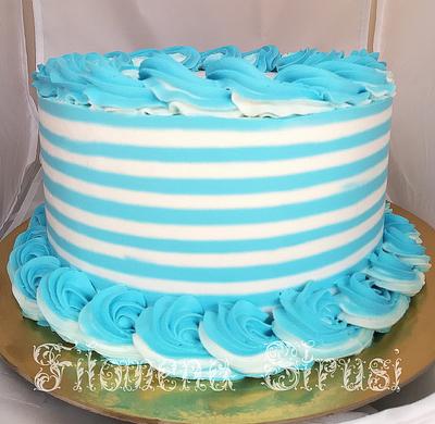 Simple whippingcream cake 🙂 - Cake by Filomena