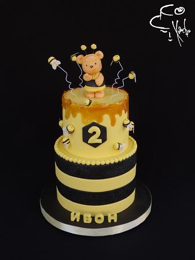 Honey Bee cake - Cake by Diana