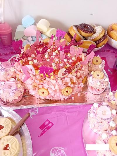 Pink princess barbie - Cake by Moomin