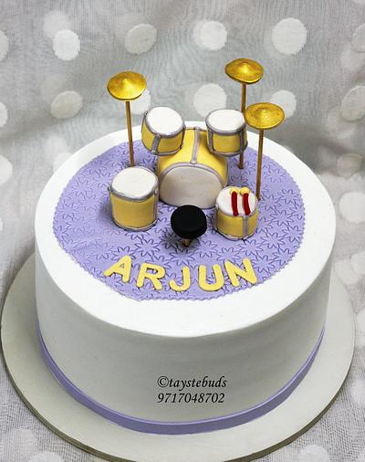 Drum set cake - Cake by taystebuds