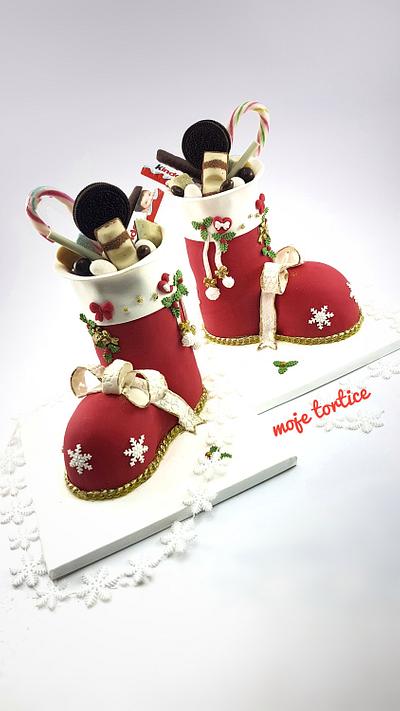 Santa's boots🎅 - Cake by My little cakes
