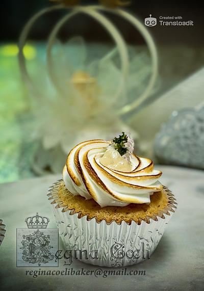 Bridal Cupcakes! - Cake by Regina Coeli Baker