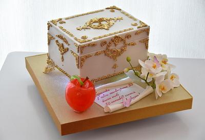 the casket cake with red apple - Cake by OxanaS