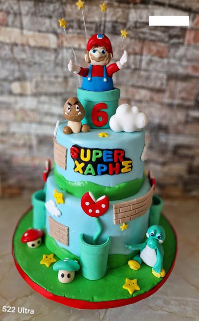 Super Mario cake - Cake by Miavour's Bees Custom Cakes
