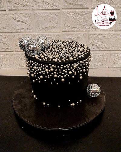 "Disco cake" - Cake by Noha Sami