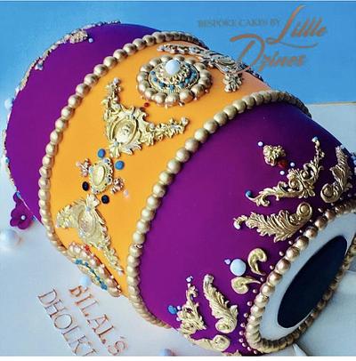 Jewlled dholki  - Cake by LittleDzines