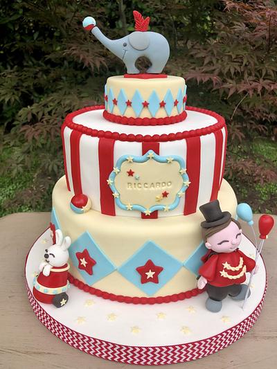 Circus cake  - Cake by Marina Tomaiuoli Cake Art