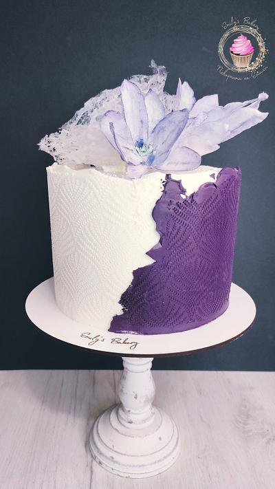 White & Purple  - Cake by Emily's Bakery