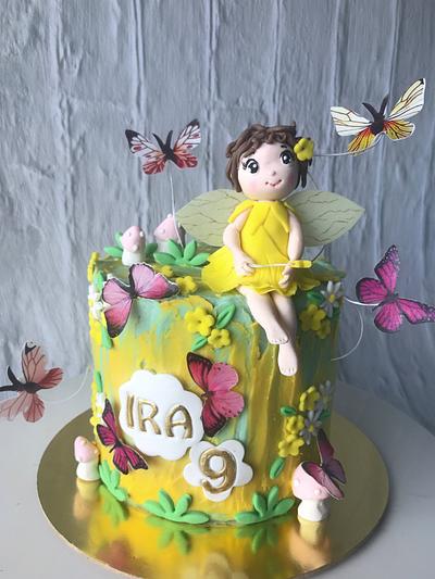 Little Yellow Fairy cake  - Cake by Gungun Chanda 