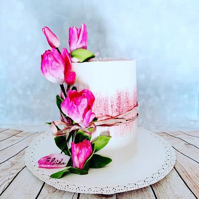 Tulips  - Cake by alenascakes