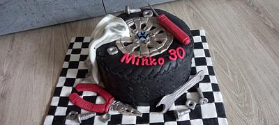 Tire - Cake by Stanka