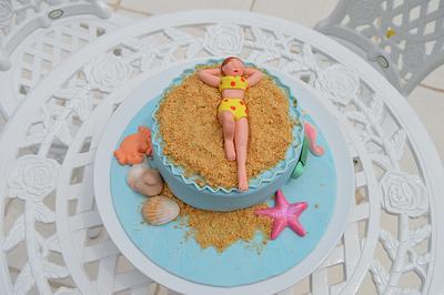 Beach babe - Cake by Cakes in France