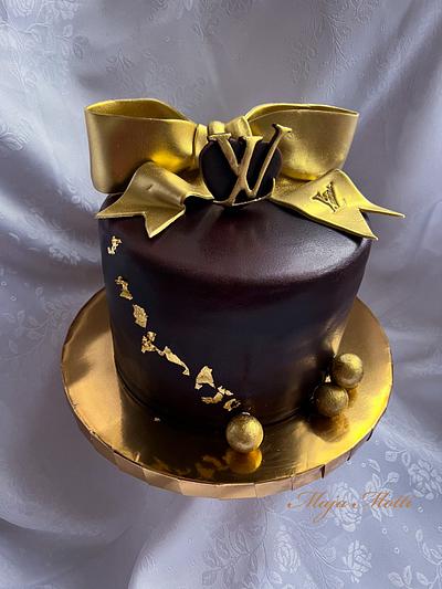 Gold and chocolate - Cake by Maja Motti