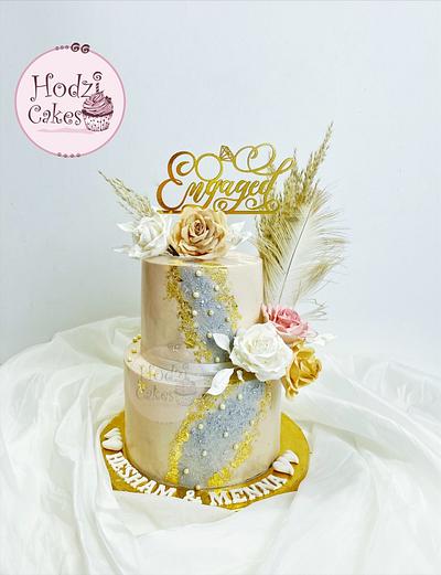 Boho Style Engagement Cake 💍💕 - Cake by Hend Taha-HODZI CAKES