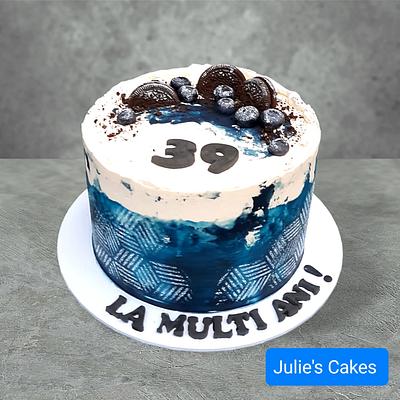 Abstrakt cake design  - Cake by Julie's Cakes 