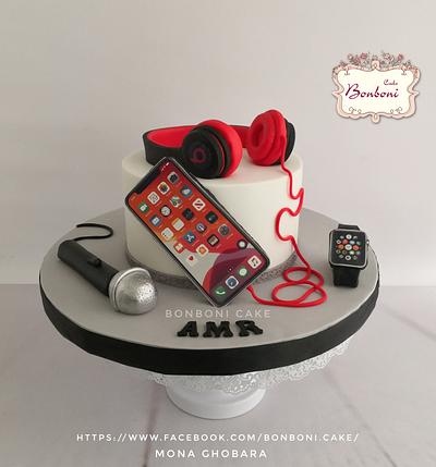 headphone - Cake by mona ghobara/Bonboni Cake