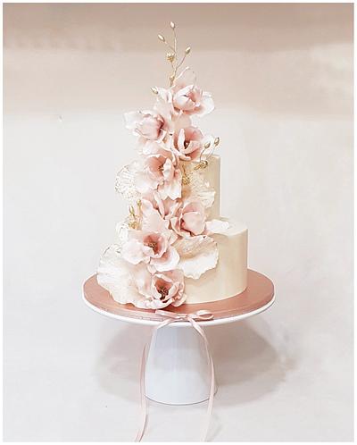 a wave of flowers - Cake by Cake Loves Vanilla