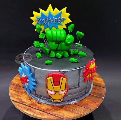 Avengers theme cake - Cake by Delicious Temptations 4U 