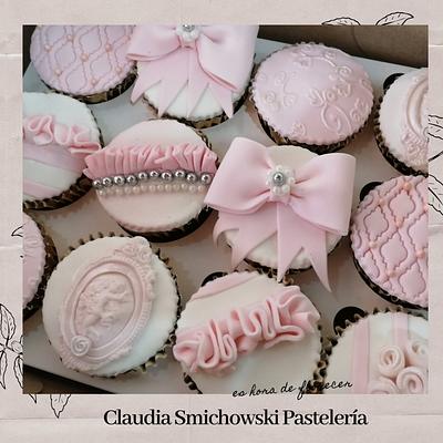 Todo rosa - Cake by Claudia Smichowski