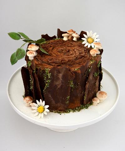 Tree Stump Cake - Cake by Juliana’s Cake Laboratory 