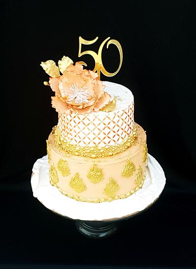 Peach and gold treat - Cake by Sugar cottage by pooja 