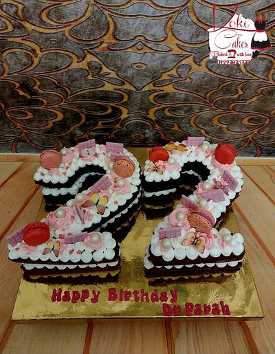 "Birthday cake & cupcakes for doctors" - Cake by Noha Sami