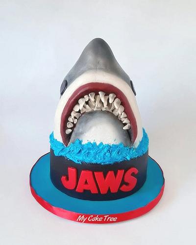 Jaws! - Cake by My Cake Tree (Ashanti Martyr)