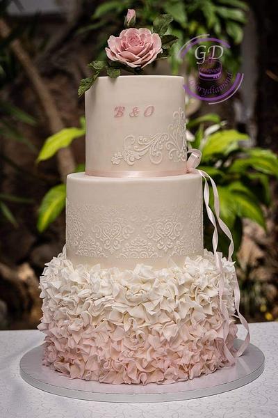 wedding cake  - Cake by Glorydiamond