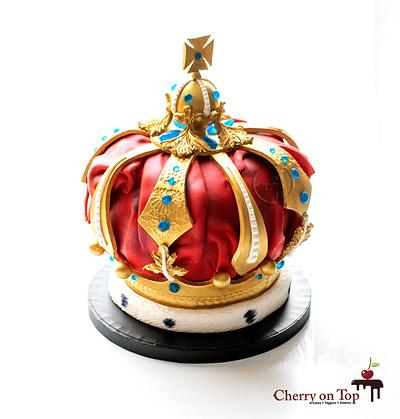 Crown cake for a beautiful queen  - Cake by Cherry on Top Cakes