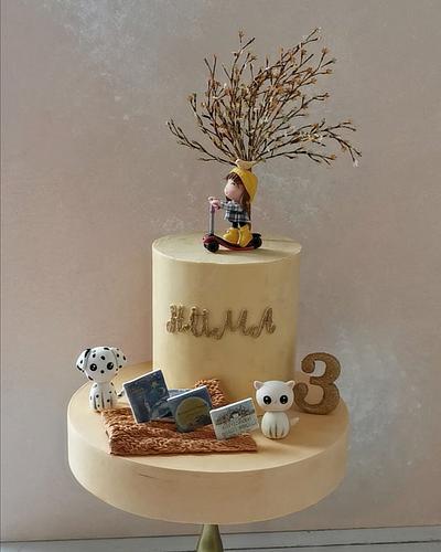 Bookworm Cake - Cake by Make & Bake Türkiye