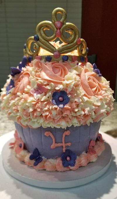 Giant Princess Cupcake Birthday Cake - Cake by Eicie Does It Custom Cakes