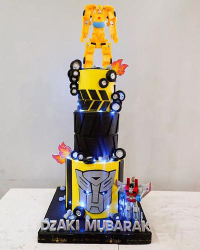 Transformer Themed Cake with Additional Lights - Cake by Dapoer Nde