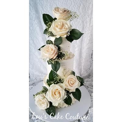 Roses In Bloom - Cake by Lou's Cake Couture