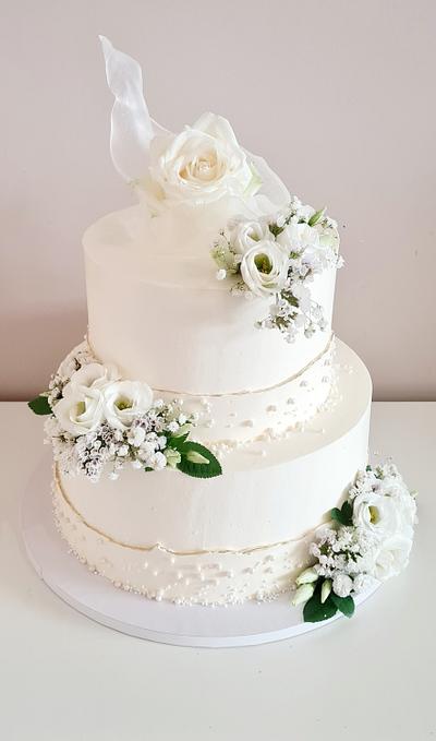 Wedding cake - Cake by Adriana12