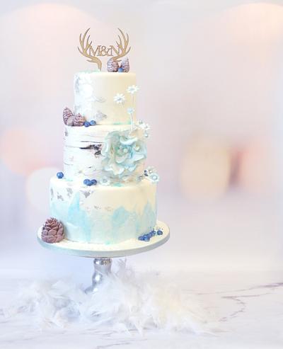Winter weddingcake - Cake by Judith-JEtaarten