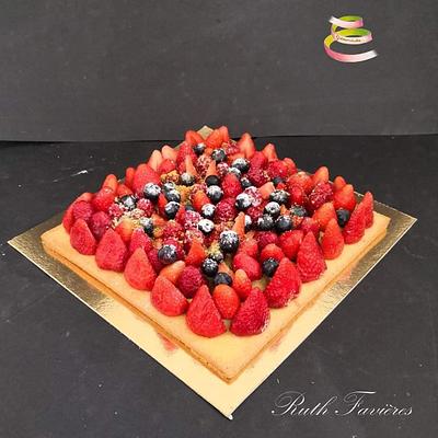 Green and Red cake - Cake by Ruth - Gatoandcake