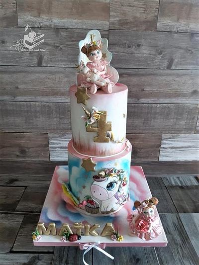 Unicorn & little Girl - Cake by Cakesbymartina