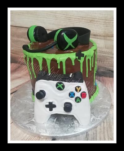 Xbox cake - Cake by Fernandas Cakes And More