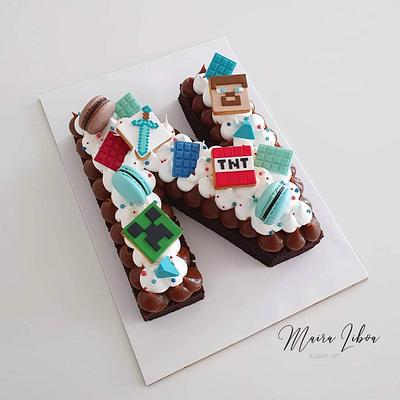 Letter cake - Cake by Maira Liboa