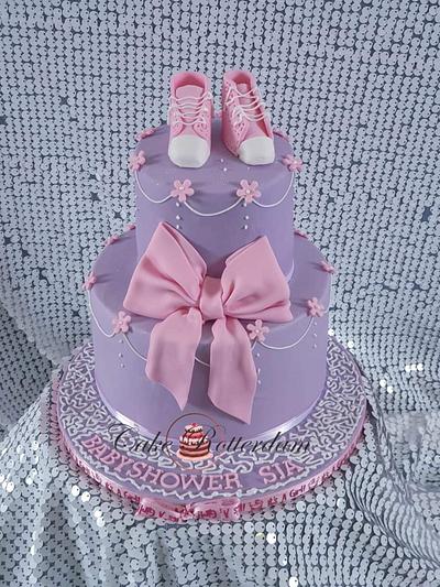 Babyshower pink purple  - Cake by Cake Rotterdam 
