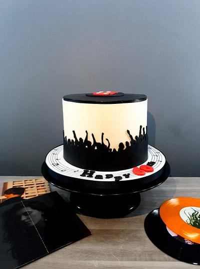 Rolling Stones  - Cake by Radoslava Kirilova (Radiki's Cakes)
