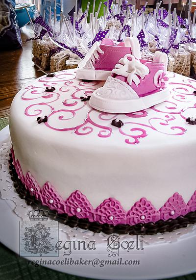 Pink converse cuties! - Cake by Regina Coeli Baker