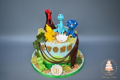 Dinosaurs cake for Tani - Cake by Benny's cakes