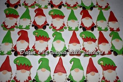 Christmas gnomes cookies - Cake by Daria Albanese