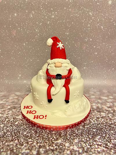Santa gonk Christmas cake  - Cake by Daisychain's Cakes