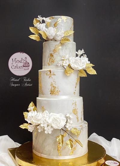Royal Floral Wedding Cake👰🏻‍♀️✨ - Cake by Hend Taha-HODZI CAKES