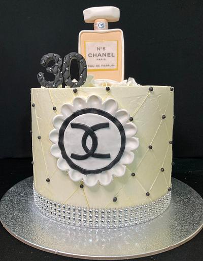 Chanel 5 - Cake by Snezhana