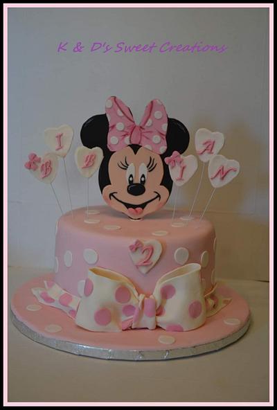 Minnie mouse cake - Cake by Konstantina - K & D's Sweet Creations