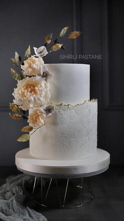 Peony Engagement Cake - Cake by Sihirli Pastane